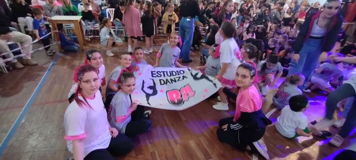 Estudio Bailamos La Danza Puede Ayudar A La Salud Por La Actividad